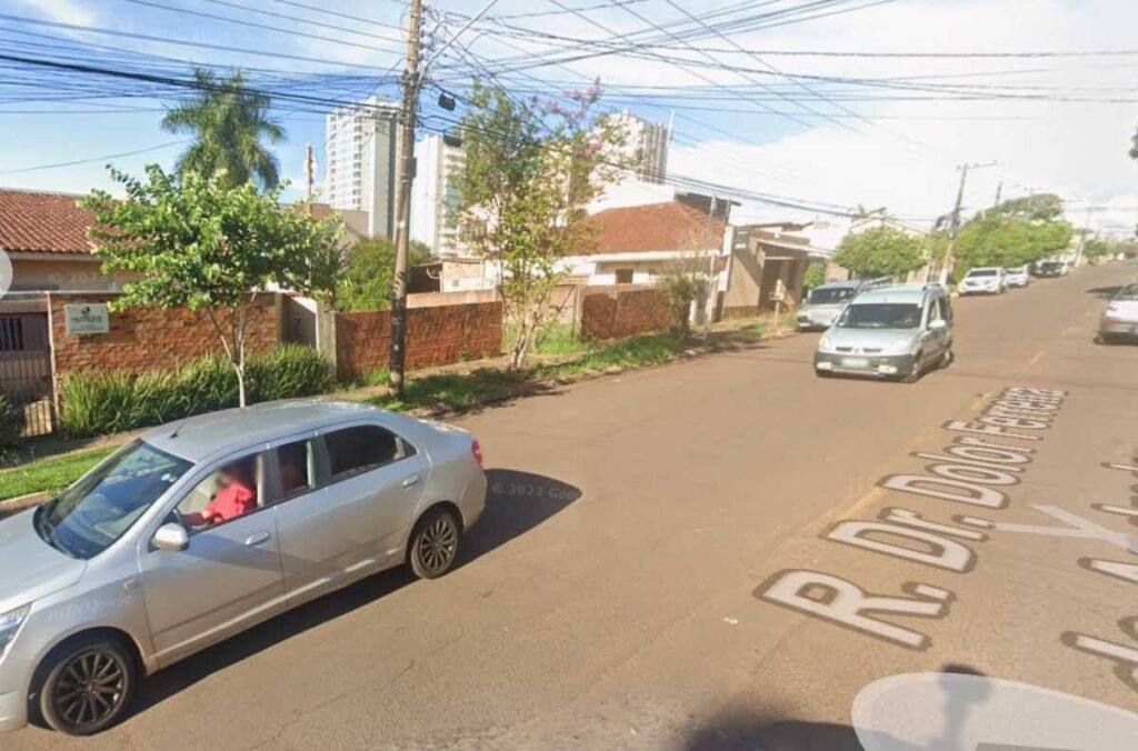 Ajudante de cozinha é presa por furto em restaurante no centro de campo grande
