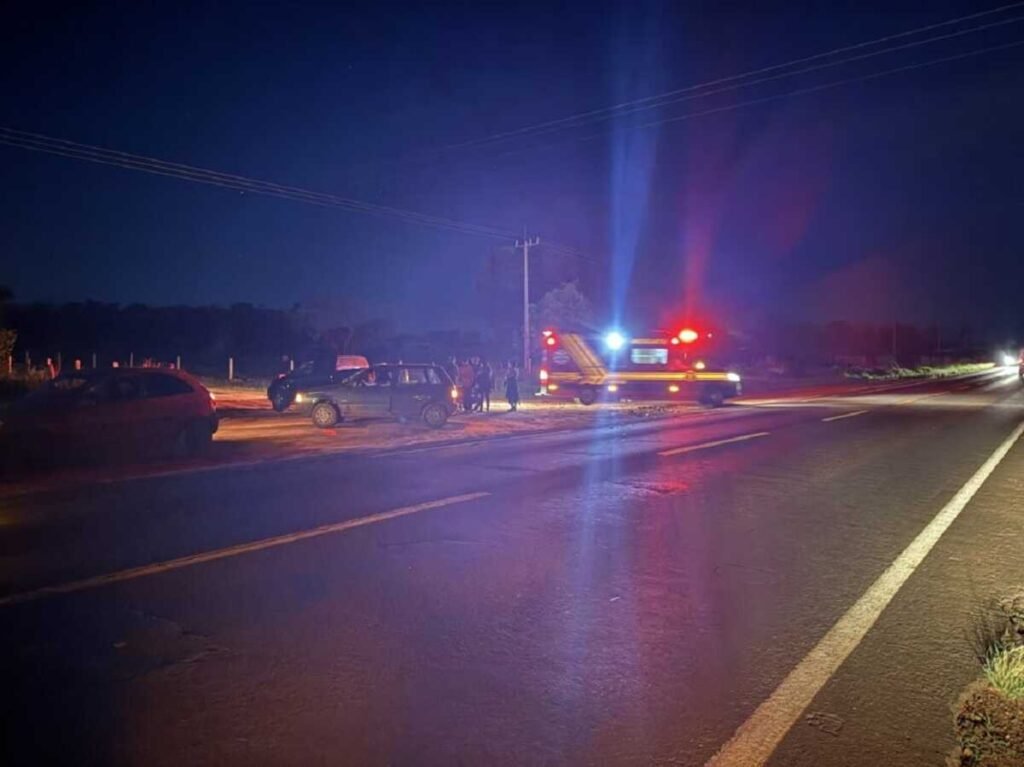 Colisão entre motocicletas deixa dois feridos na MS-141