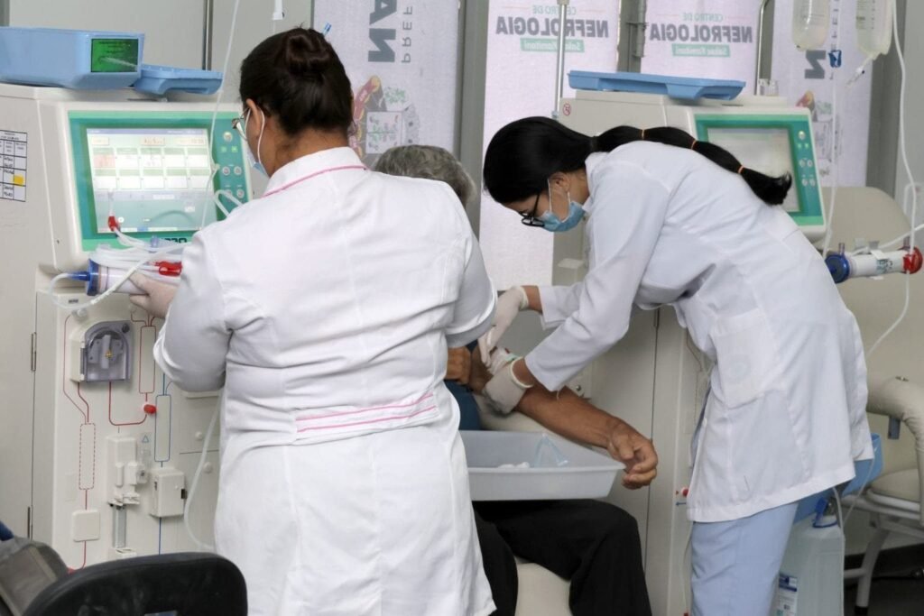 Pacientes renais crônicos de Naviraí e região já são atendidos no Centro de Nefrologia Sakae Kamitani (Foto: Júnior Lopes/ Assessoria)