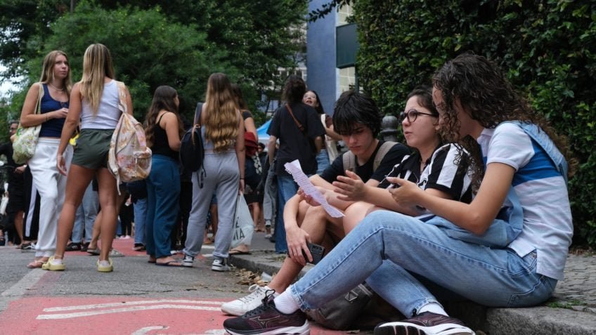 Abstenção no Enem 2025 mantém média, diz MEC