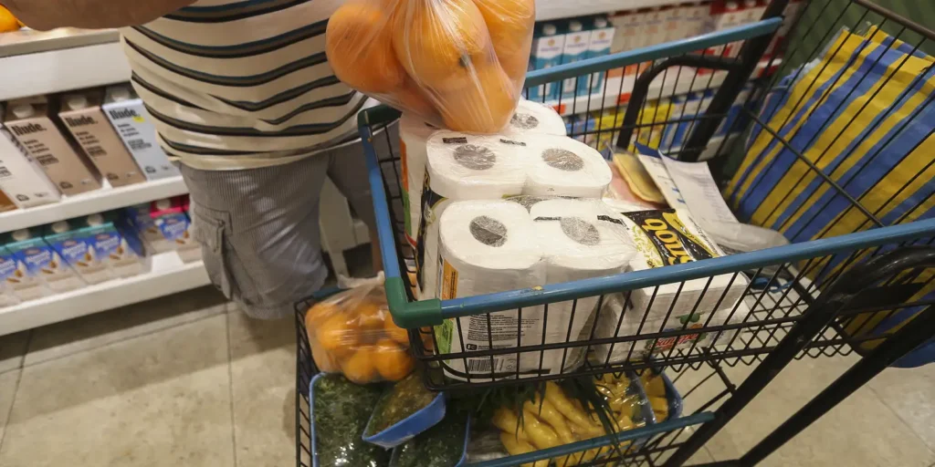 Servidores federais têm aumento de 17,5% no auxílio-alimentação em 2025