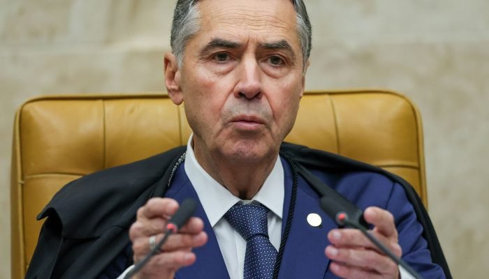 Ministro Barroso recebe alta em Brasília após internação