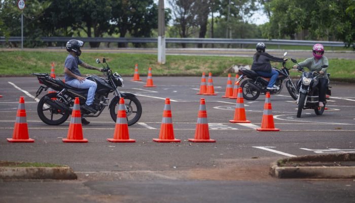 Detran-MS afirma que redução de custos da CNH deve diminuir motoristas sem habilitação e INSS