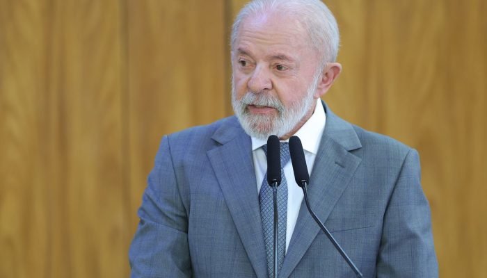 Lula defende inclusão dos pobres no orçamento global em fórum na Itália