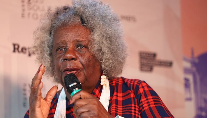 Conceição Evaristo é a 1ª personalidade homenageada em vida pela Flup