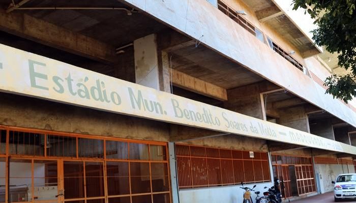 Foto: Estádio tendo os reparos e reformas para sediar os jogos (foto-acs)