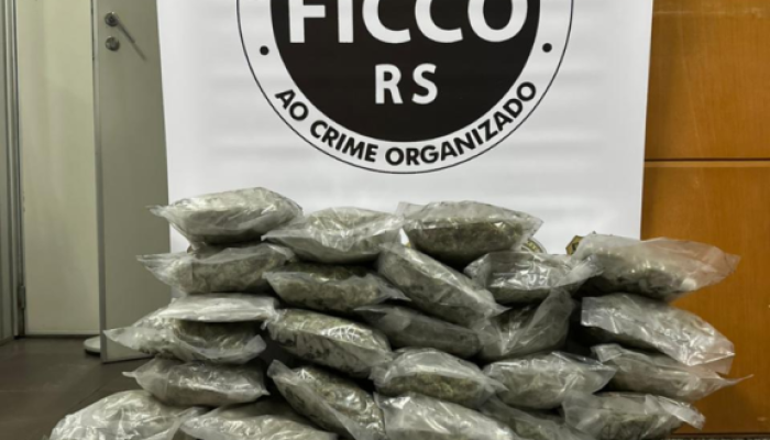 FICCO/RS Prende Suspeitos e Apreende Drogas em Porto Alegre