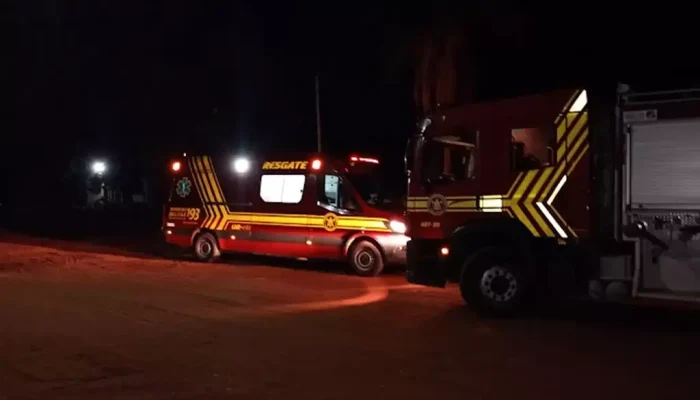 Viaturas do Corpo de Bombeiros. (Foto: Reprodução/A Princesinha News)