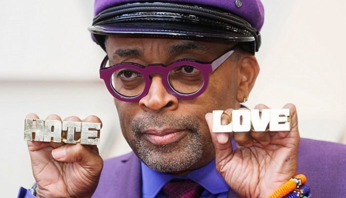 Spike Lee adia encontro no Rio, mas público comparece à pré-estreia de filme