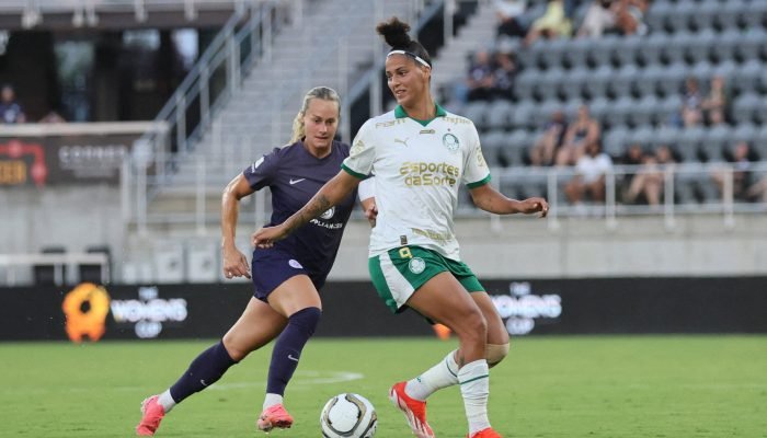 Atacante Amanda Gutierres é vendida pelo Palmeiras por valor recorde