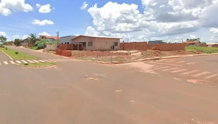 Região onde rapaz foi encontrado morto, no Bairro Água Azul, em Ivinhema. (Foto: Reprodução | Google)
