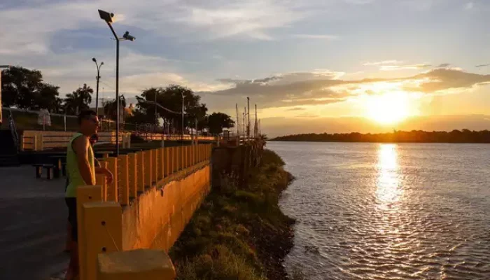 Fim de tarde com sol em Porto Murtinho. (Foto: Henrique Kawaminami/Arquivo)