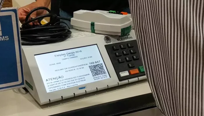 Urna eletrônica durante teste para as eleições de 2018. (Foto: Arquivo/Campo Grande News)