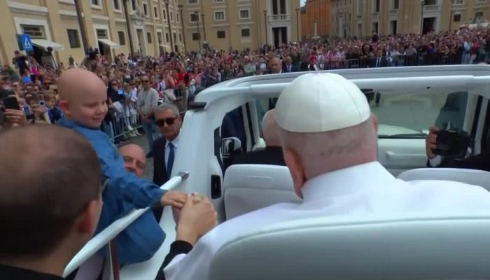 2025-04-20T122252Z_1_LOP784420042025RP1_RTRMADP_BASEIMAGE-960X540_RELIGION-EASTER-POPE-UPDATE