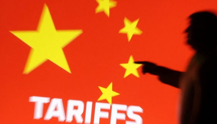 2025-05-02t012524z-285315899-rc2uzdacbq3l-rtrmadp-3-usa-trump-tariffs-china