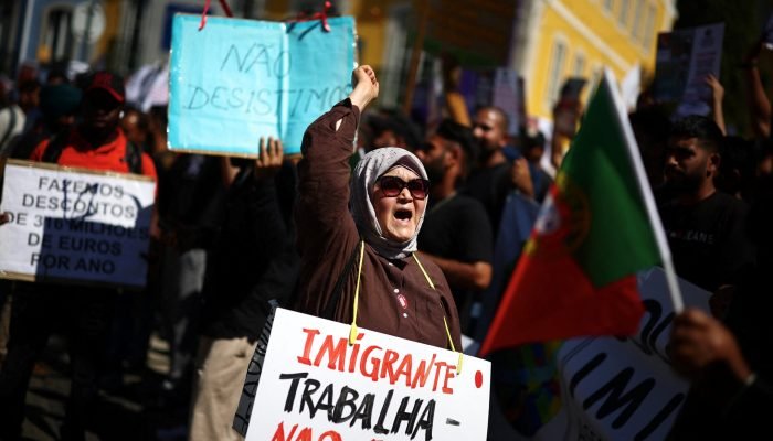 2025-09-17t145237z-206644985-rc2ptgapt0f7-rtrmadp-3-portugal-protests-migrants-1-.jpg