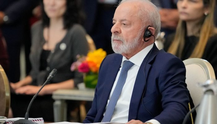 Lula aguarda reunião com Trump e aposta em solução a tarifaço