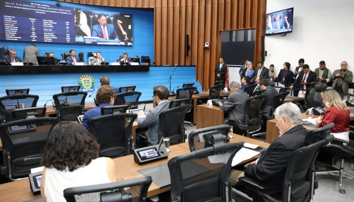 Deputados de MS votam projeto que amplia funções de delegados