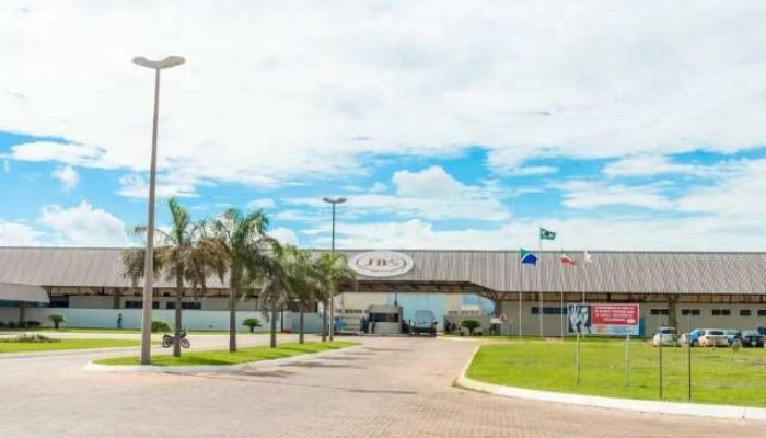 Em Campo Grande, funcionário atira em colega de trabalho dentro de frigorífico