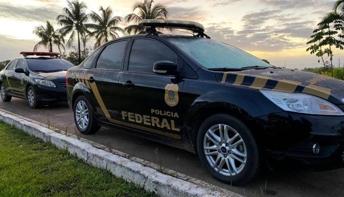 PF e PC prendem dois foragidos em Foz do Iguaçu