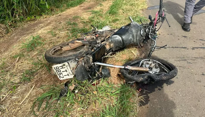 Motocicleta foi encontrada no fim da tarde desta segunda-feira (17). (Foto: Reprodução/RCN 67)