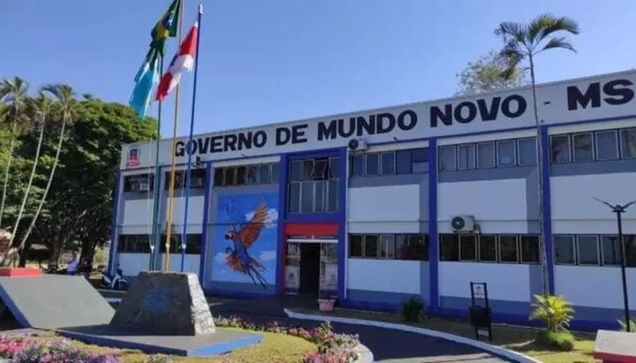 Fachada da Prefeitura de Mundo Novo, em Mato Grosso do Sul. (Foto: Jandaia Caetano/Semcos)