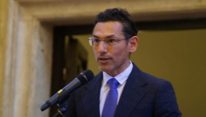 PF destaca avanços em proteção de dados em seminário na Itália