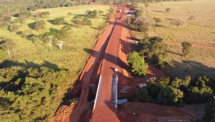 MS: Agesul fecha contrato de R$ 276 milhões para asfaltar rodovia com verba do BNDES