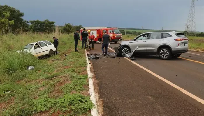 Acidente envolveu um Fiat Palio Weekend e um veículo da marca Haval (Foto: Norbertino Angeli)