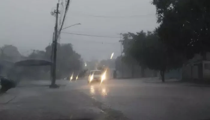 Chuva na região do Lago do Amor registrada no final de ano (Foto: Paulo Francis)