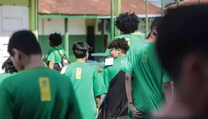 Movimentação de alunos em escola estadual de ensino médio, na Capital em 2023 (Foto: Arquivo/Campo Grande News)