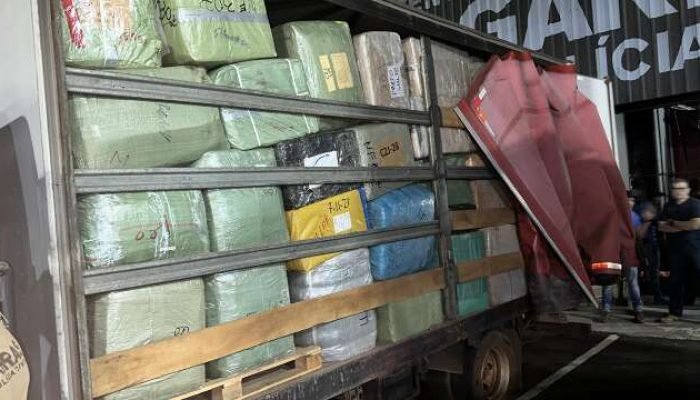 Motorista é Preso com 7 Toneladas de Produtos Contrabandeados em Campo Grande