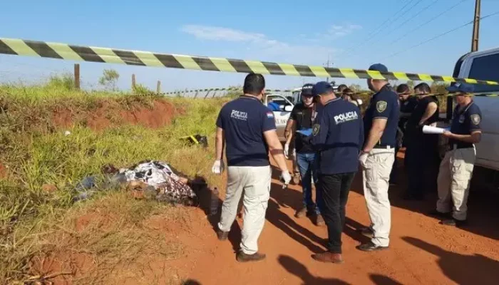 Corpos encontrados em estrada vicinal na fronteira. (Foto: Ponta Porã News)