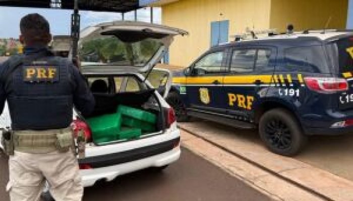 Polícia Rodoviária Federal apreende 100 kg de droga