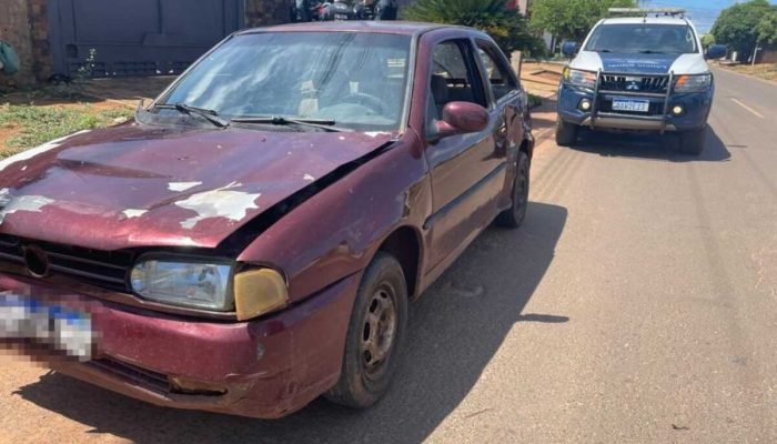 Motorista é flagrado dirigindo com acelerador na mão em Três Lagoas