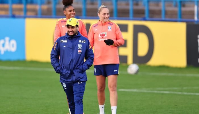 Arthur Elias Prevê Equilíbrio em Amistoso Brasil x Inglaterra