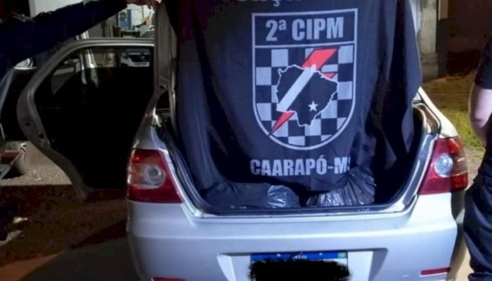 Polícia Militar apreende quase 30 kg de maconha e prende motorista na MS-156