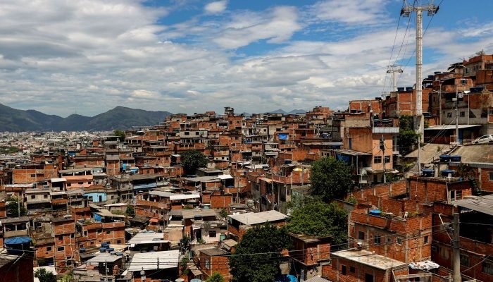 Rio: guia conecta turistas e empreendedores de seis favelas