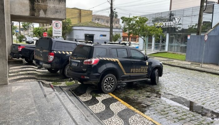 PF participa da AIFA - Fase 28 contra ilícitos ambientais em Paranaguá/PR