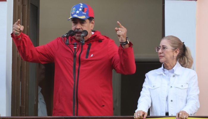 Maduro chegou a Nova York sob forte escolta — Foto: Busca Gazeta do Povo