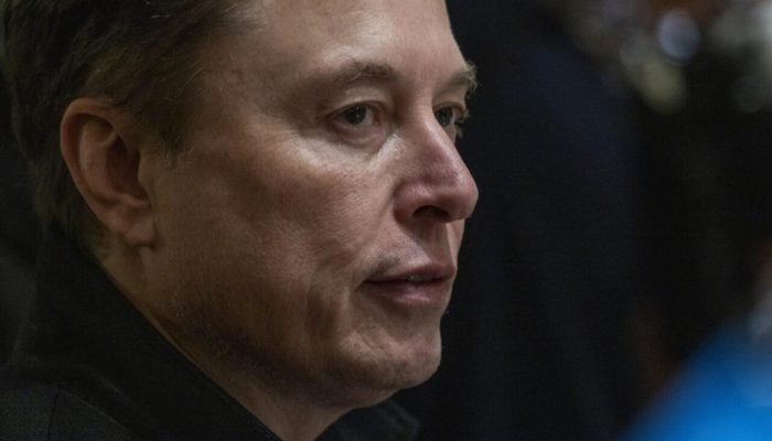 Europa abre investigação contra o X de Musk por imagens sexualizadas do Grok