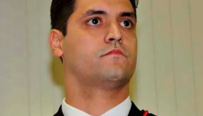 81a05f_7cff308884884351913cd194d3cb18bf~mv2