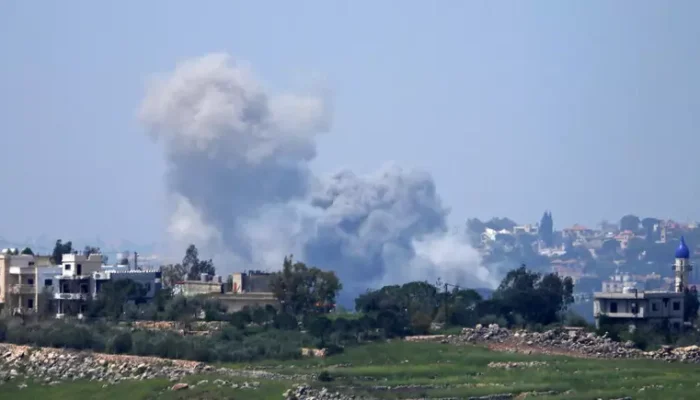 Foto: Em 26 de abril de 2026, a cidade de Zawtar El-Charqiyeh, localizada no sul