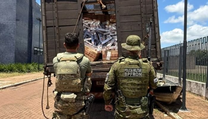 Apreensão de contrabando no Lago de Itaipu — Foto: Logo
