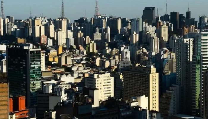 Paisagem com vários prédios, em São Paulo — Foto: Paisagem com vários prédios, e