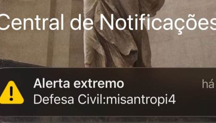 Falso alerta emitido durante a madrugada deste sábado (20). — Foto: Falso alerta