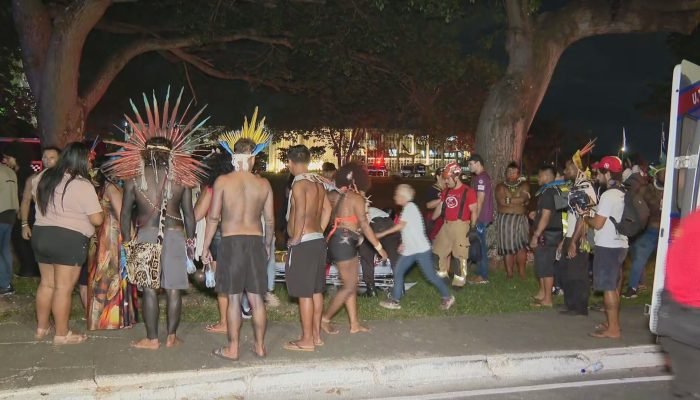 BR_CNN_100425_GER_DF_INDIGENAS_EXPLANADA_frame_3706