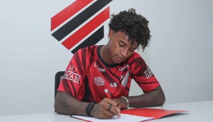 Foto: Athletico encaminha venda de Bruninho. (Foto: Luis Miguel Ferreira/Athleti