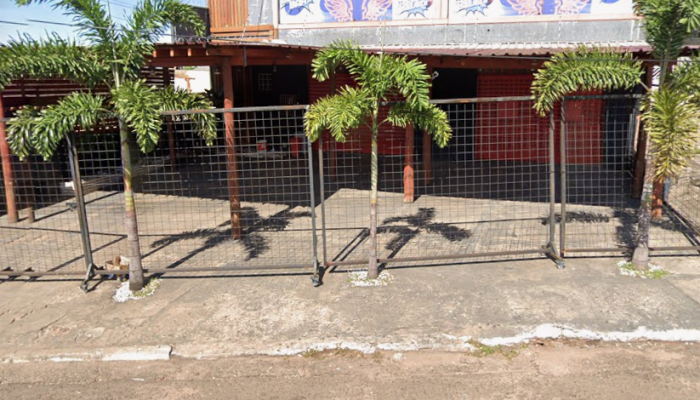Foto: Fachada do local onde o crime ocorreu na Avenida Manoel da Costa Lima. Fot