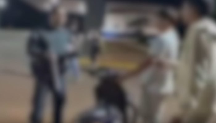 Um incidente envolvendo policiais militares e adolescentes — Foto: Foto: Reprodu